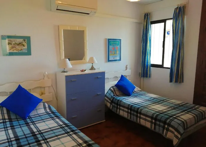 Sea & Pool View Garden Palmeras *