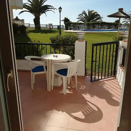 Apartment Sea & Pool View Garden Palmeras Nerja